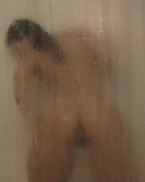 Kari Sweets Nude Shower Remaster