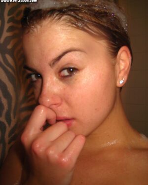 Kari Sweets Nude Shower