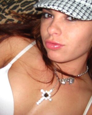 Kari Sweets Sexy Candid