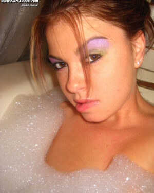 Kari Sweets Soapy Bubble Bath