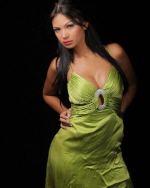 Karla Spice Dressing Up