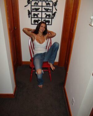 Katie Busty Casual