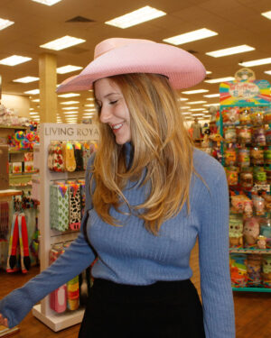 Katie Darling Sweater Girl Zishy