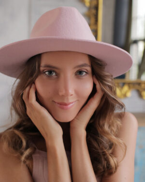 Katya Clover Miss You