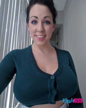 Kayla Kiss Casual Stripping