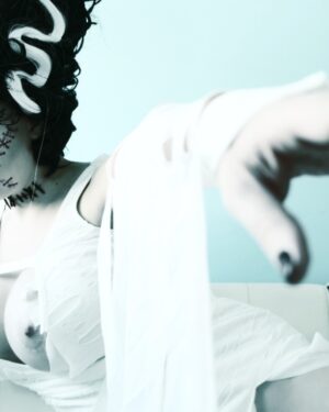 Kayla Kiss Bride of Frankenstein
