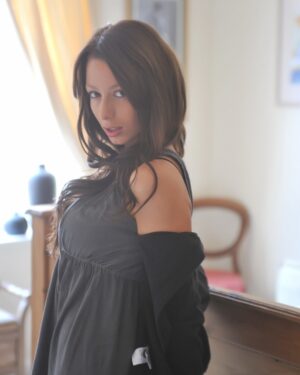 Kirsty Dressing Up
