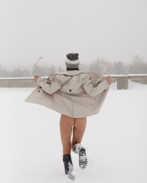 Laina Shendoah Winter Flasher