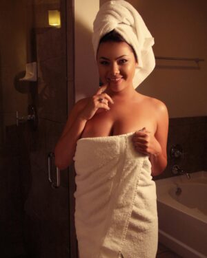 Lex Nai Nude Towel