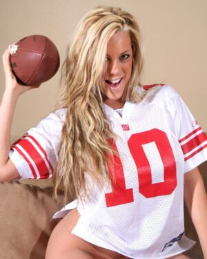 Love Gisele Jersey