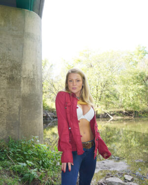Meet Madden Riverside Rubdown