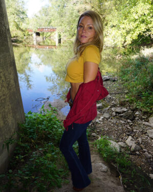 Meet Madden Riverside Rubdown