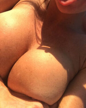 Meet Madden Sun Tanning
