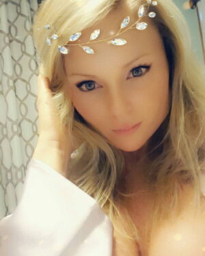 Meet Madden Topless Snaps