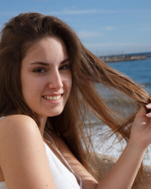 Mireia Cabello Round Is My Favorite Color Zishy