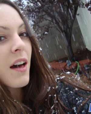 Natalie Sparks Cold Voyeur