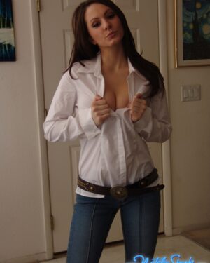 Natalie Sparks Tight Jeans