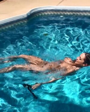 Nikki Sims Nude Pool Screencaps