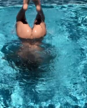 Nikki Sims Nude Pool Screencaps