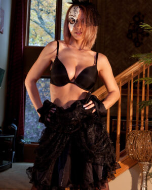 Nikki Sims Trick or Treat