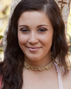 Noelle Easton Cutie Outside Zishy