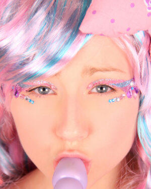 Pattycake Horny Candy Girl