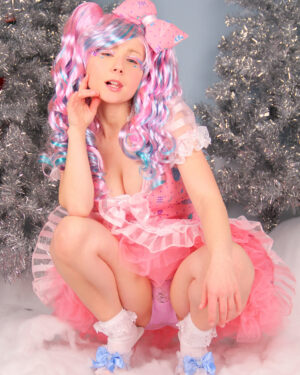 Pattycake Horny Candy Girl