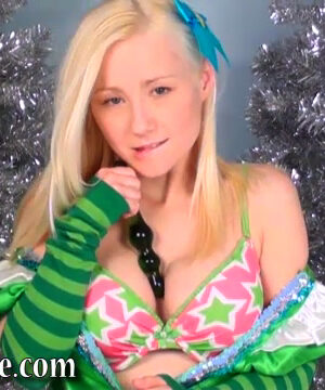 Pattycake Patty O Green Dildo