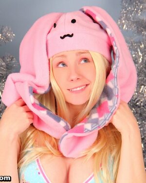 Pattycake Snowbunny