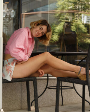 Peach Kennedy Mainstream Zishy