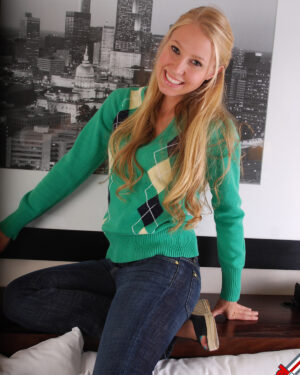 Rachel Sexton Tight
