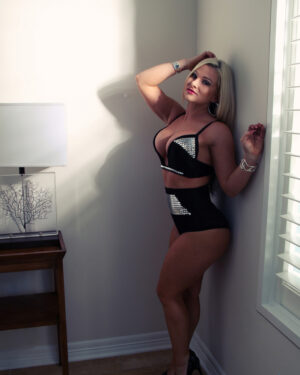 Renee Platinum Blonde All Star