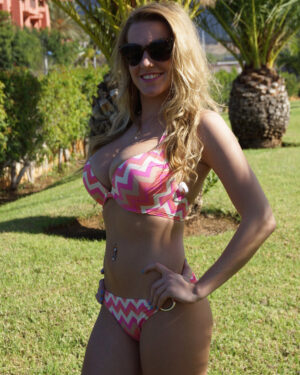 Sammi Topless In Tropics