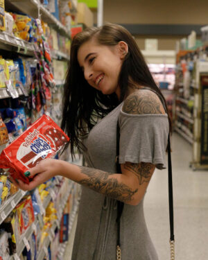 Sasha Apex Going Publix Zishy