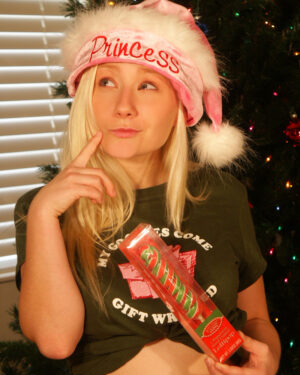 Sexy Pattycake Gift Wrapping Princess