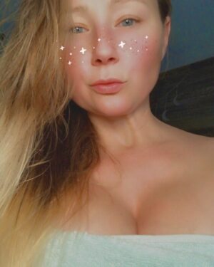 Sexy Pattycake Monday Morning Selfies