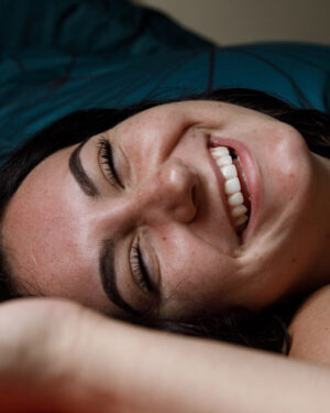 Sidney Alexis Smile Girl Zishy