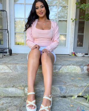 Sophia Leone Busty ATK Girlfriends