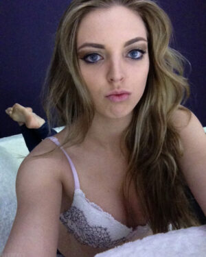 Stephanie Amateur Newcomer