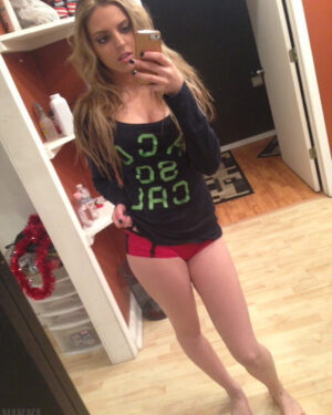 Stephanie Amateur Newcomer