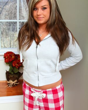 Tina Hoodie Strip