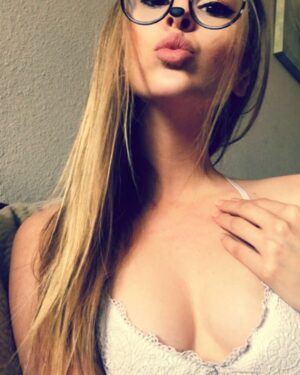 Tysen Rich SarahLuxor Sexy Snaps Fancentro