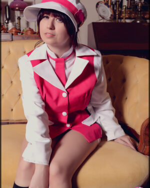 Usatame Bear Babe Cosplay