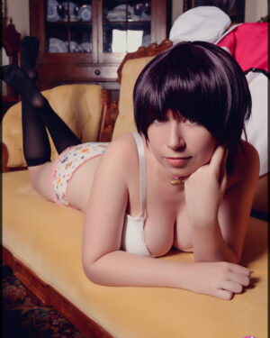 Usatame Bear Babe Cosplay