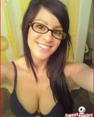 Victoria Sweet Amateur