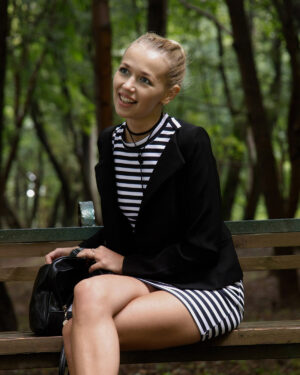 Vlada Romashina Slug Bug Blonde Zishy
