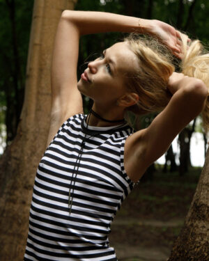 Vlada Romashina Slug Bug Blonde Zishy