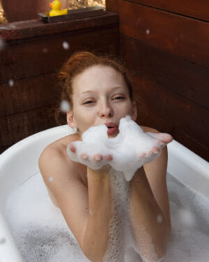 Wendy Patton Outside Bath Zishy