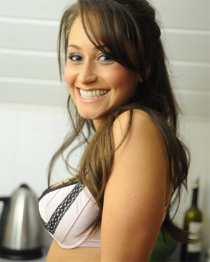 Amber Kitchen Babe