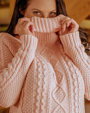 Angela White Cuddle Up Sweater Porn
